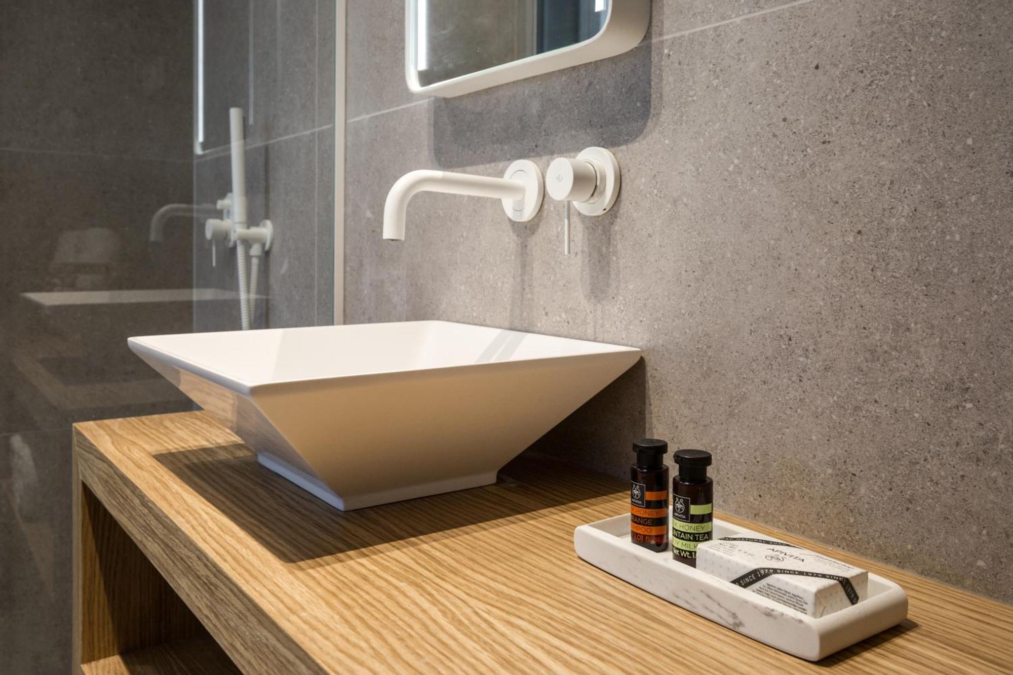 Noemie Luxury Suites Hriszí Aktí Haniá Szoba fotó